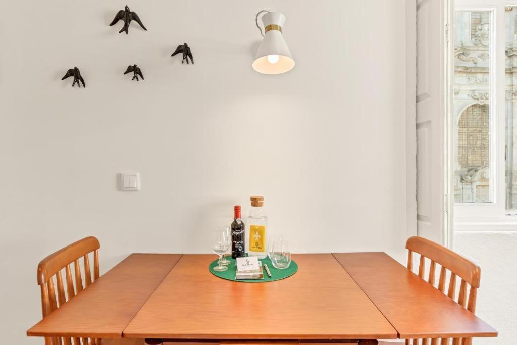 Host Wise - Lovely Shinny Flats With Balcony - Clerigos Porto Cameră foto