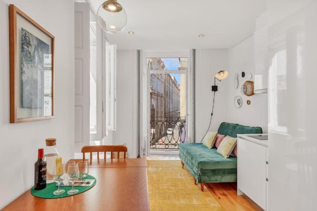 Host Wise - Lovely Shinny Flats With Balcony - Clerigos Porto Cameră foto